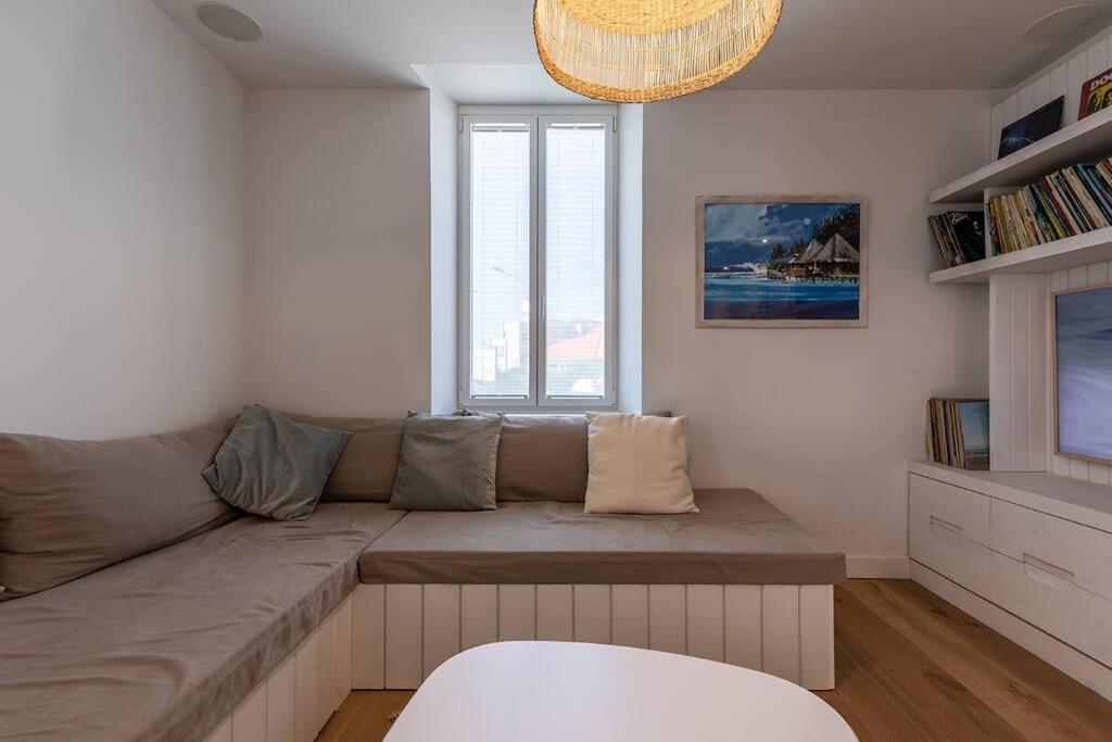 Beautiful Beach House In Front Of The Ocean Biarritz Buitenkant foto
