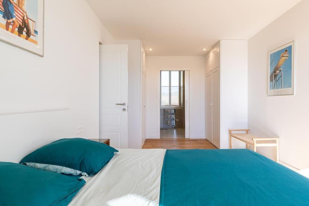 Beautiful Beach House In Front Of The Ocean Biarritz Buitenkant foto