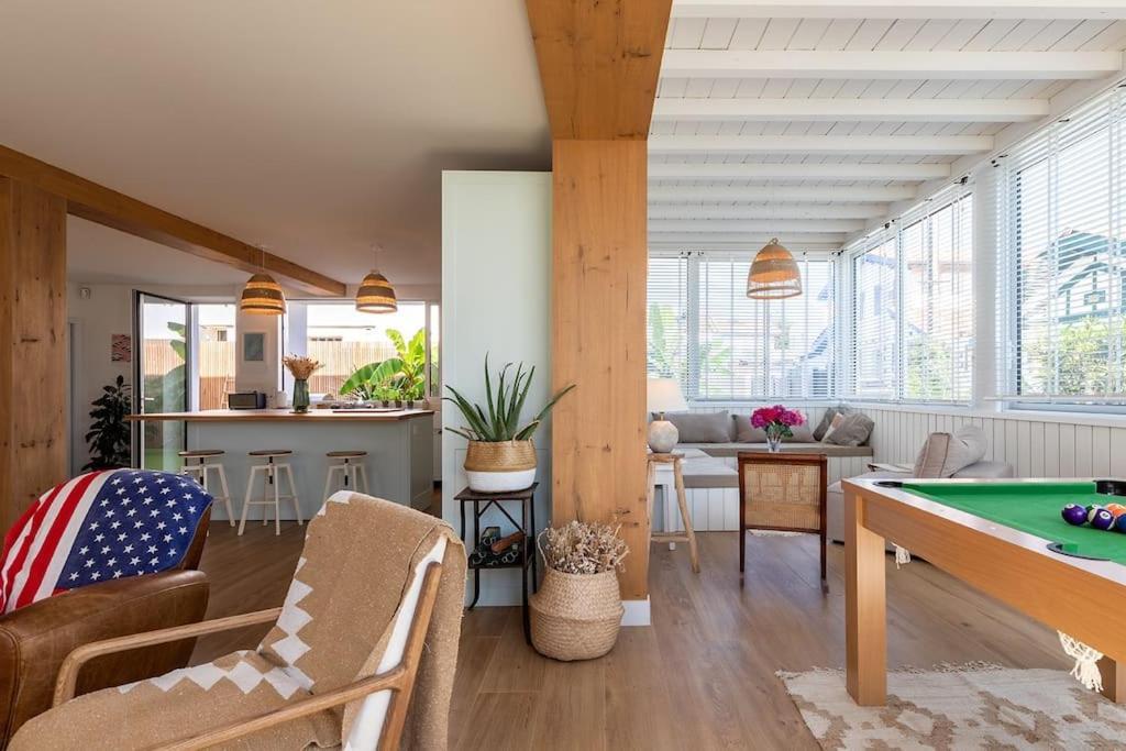Beautiful Beach House In Front Of The Ocean Biarritz Buitenkant foto